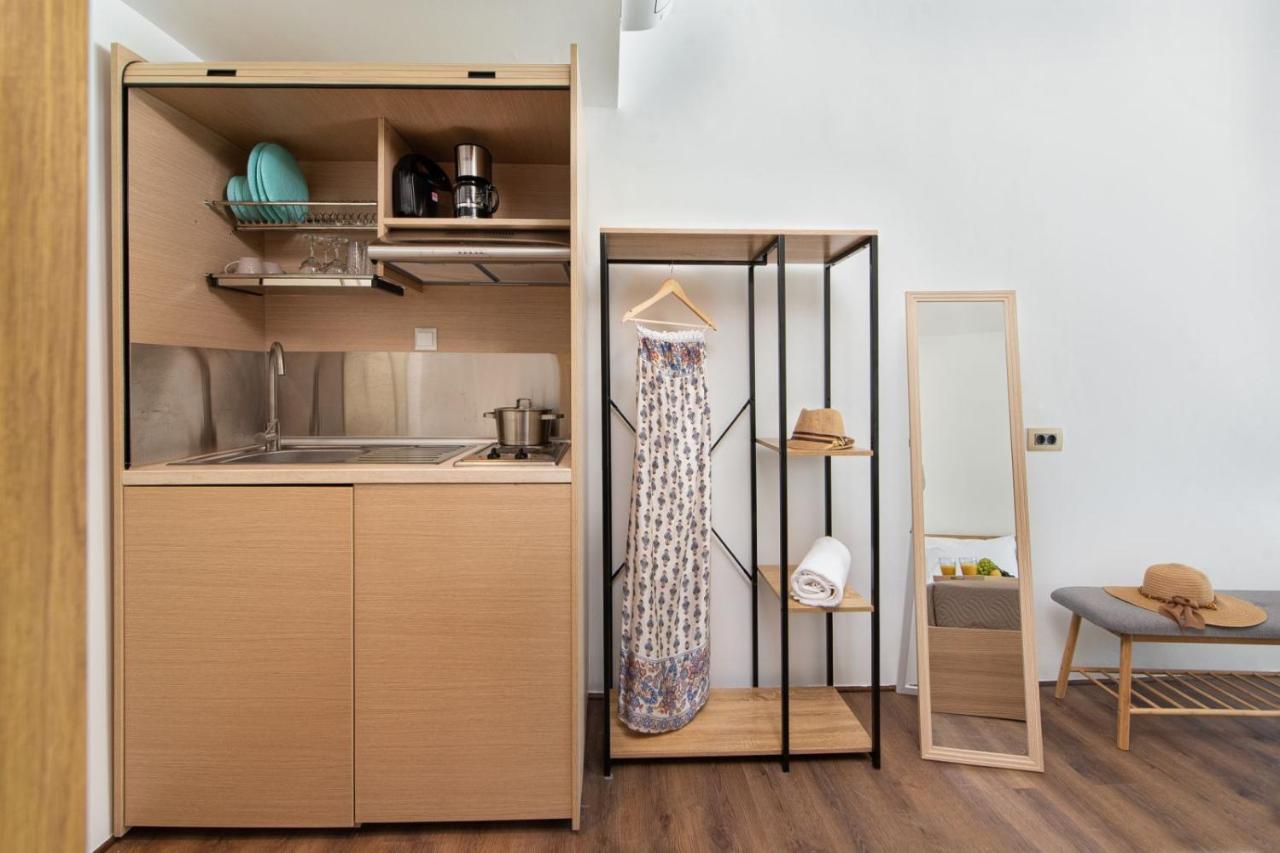 האראקי Theros Suites מראה חיצוני תמונה